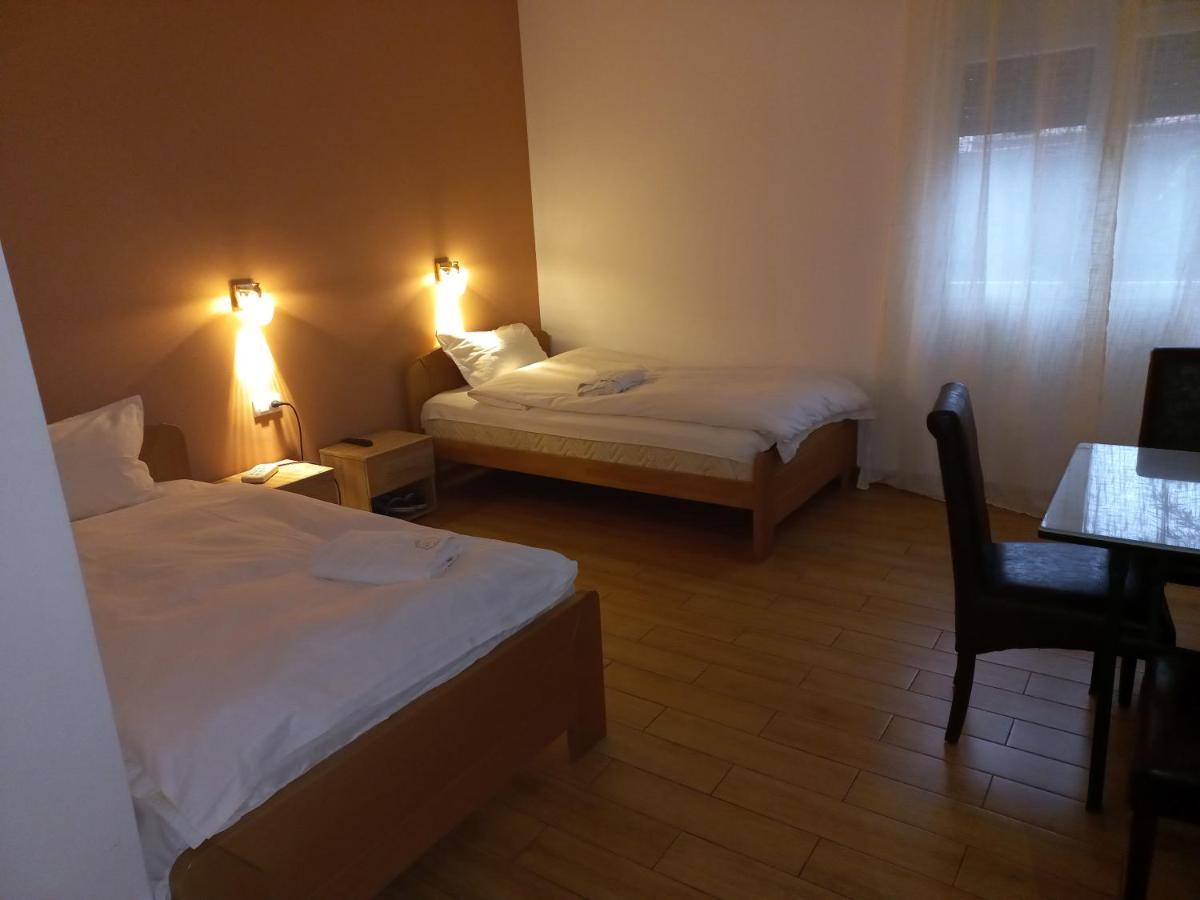 Asuka Apartmani 飞鸟客 Surčin エクステリア 写真